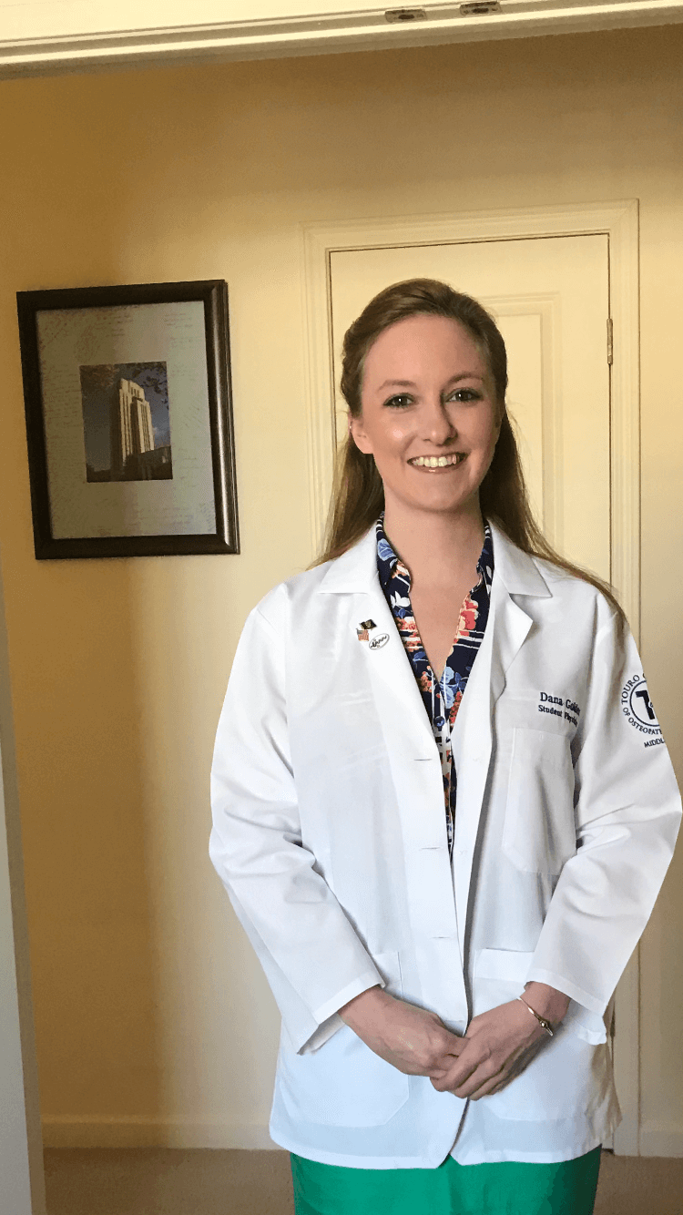TouroCOM Middletown student Dana Golden spent her summer at the Naval Medical Research Center. 