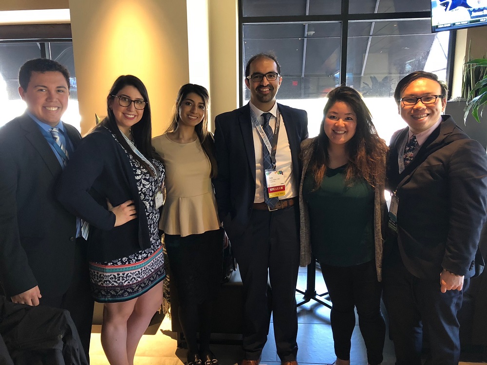 Dr. Sonu Sahni, center, together with his students. Dr. Sahni received the 2018 TouroCOM Harlem Frank Gray Teacher of the Year Award.