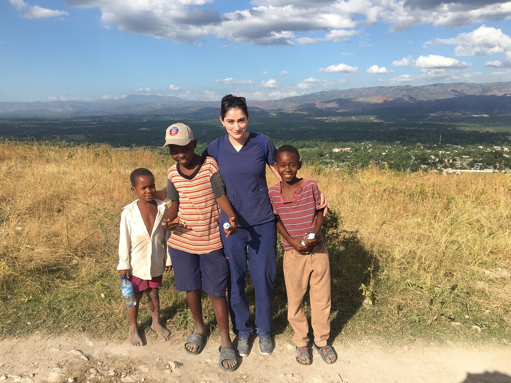 TouroCOM Middletown students joined a medical mission to Haiti in December. 