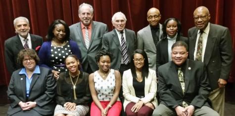 Members of TouroCOM, TouroCOM-Harlem Community Advisory Board, and student scholarship winners at Fund for Underrepresented Minority Students event.